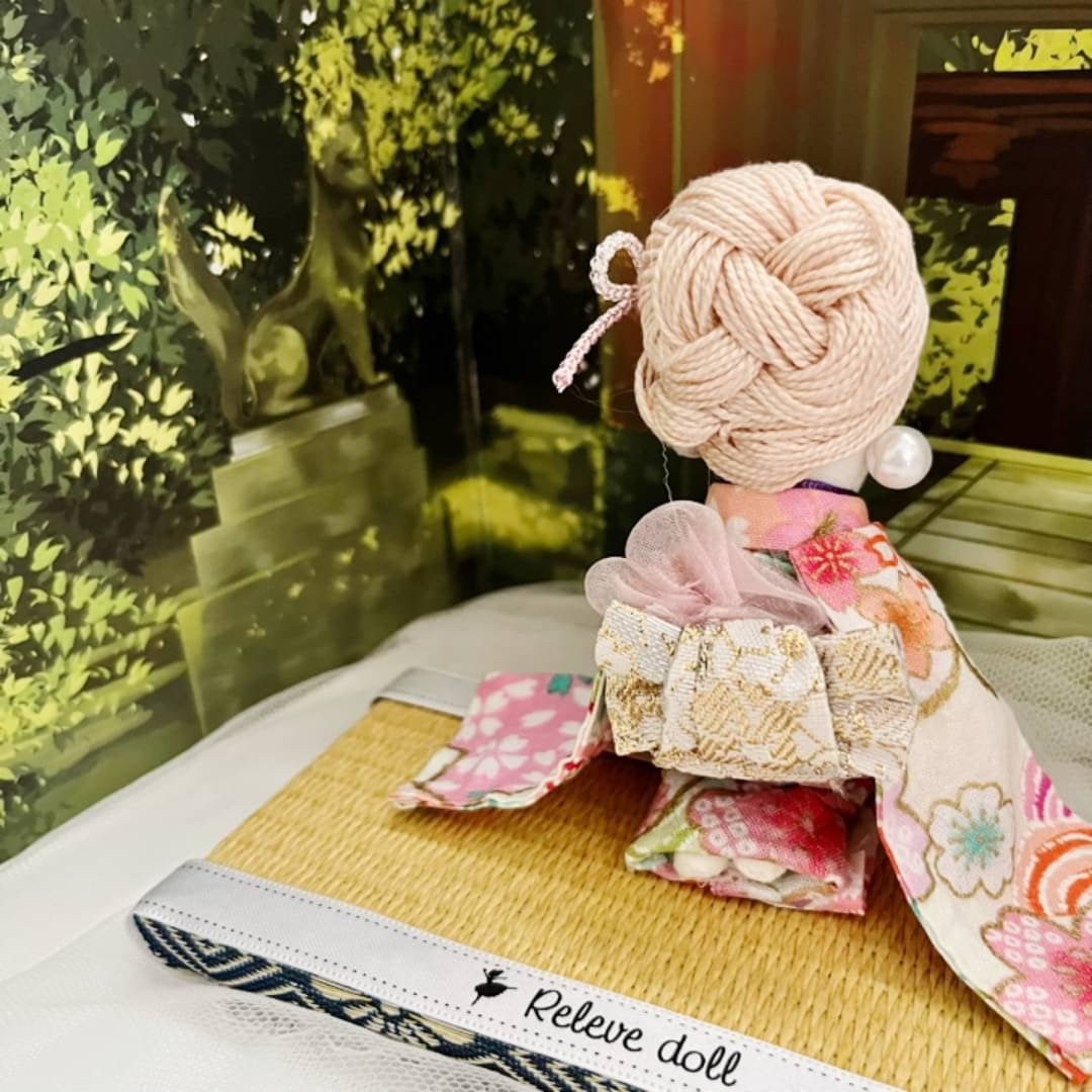 送料無料💗畳セット 正座の振り袖ルルべちゃん