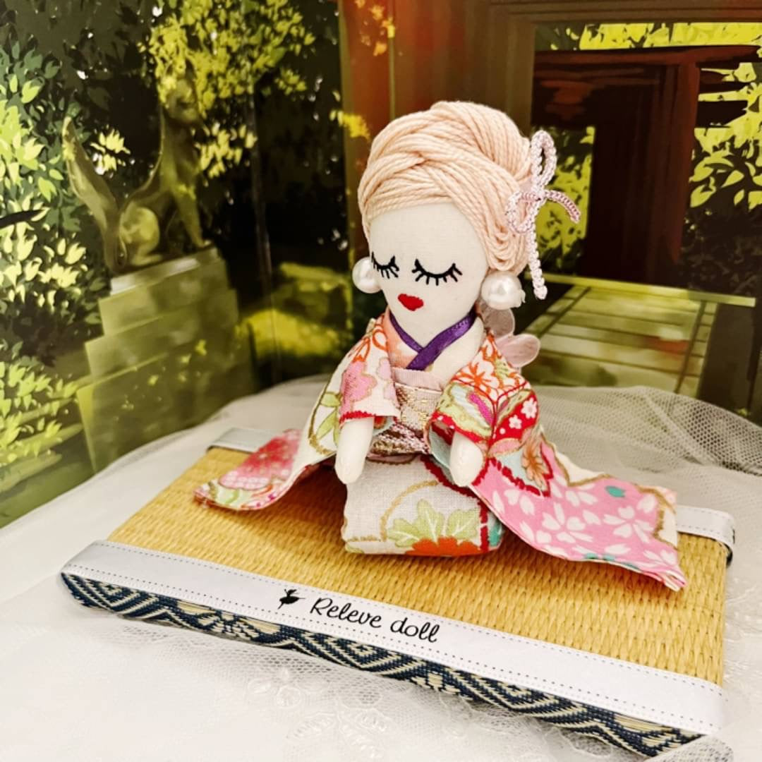 送料無料💗畳セット　正座の振り袖ルルべちゃん