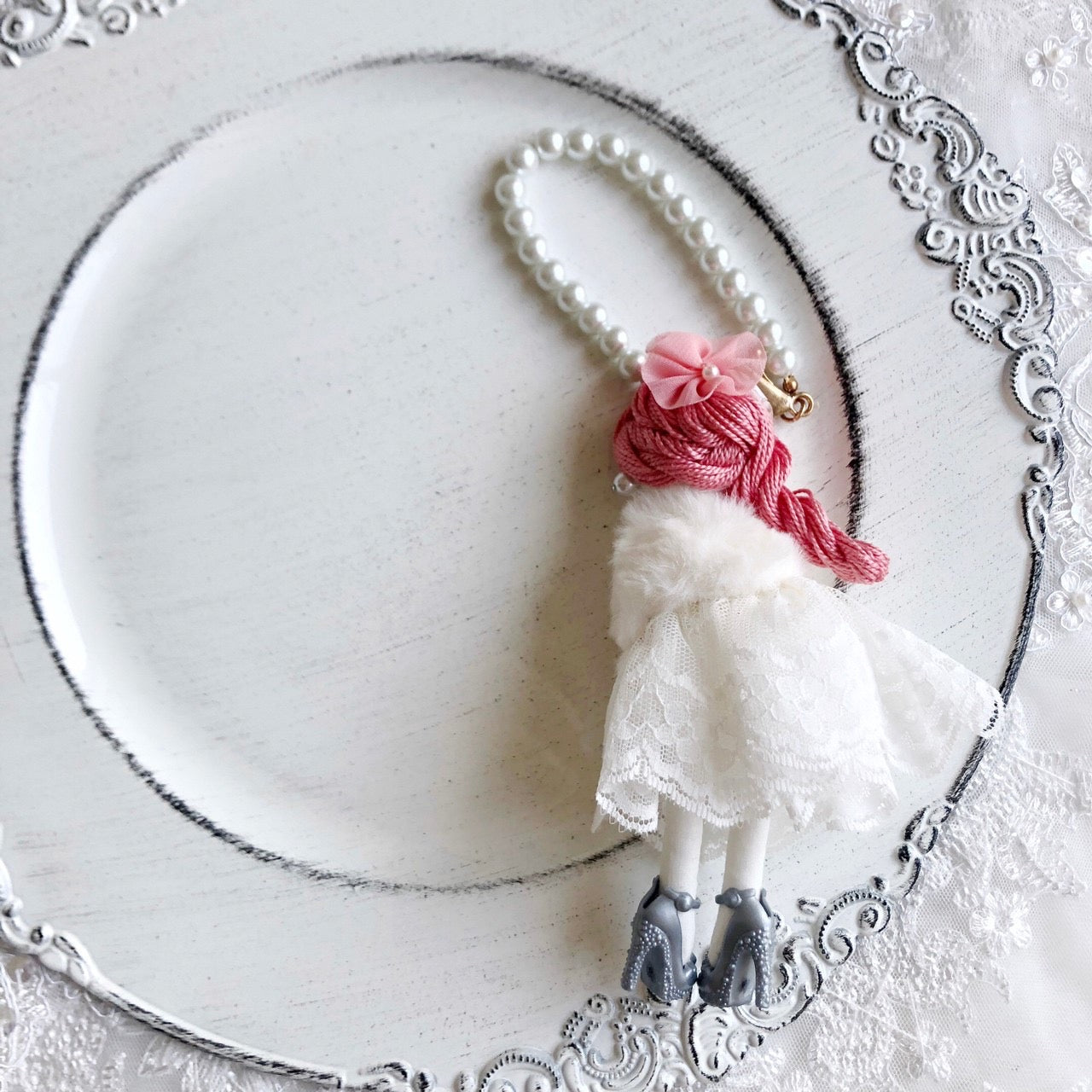【SOLD OUT】送料無料💗ホワイトファーケープのルルべちゃん